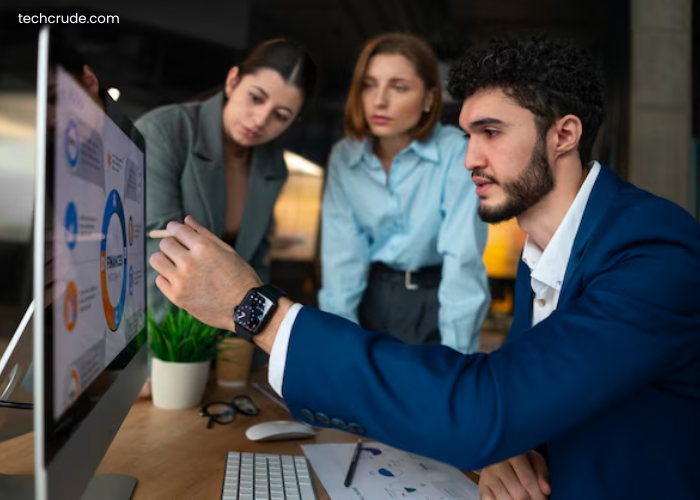 Choosing the Right Software for Your Business Choosing the Right Software for Your Business